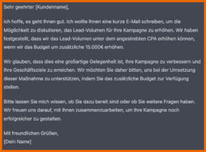 ChatGPT verfasst eine E-Mail an den Kunden